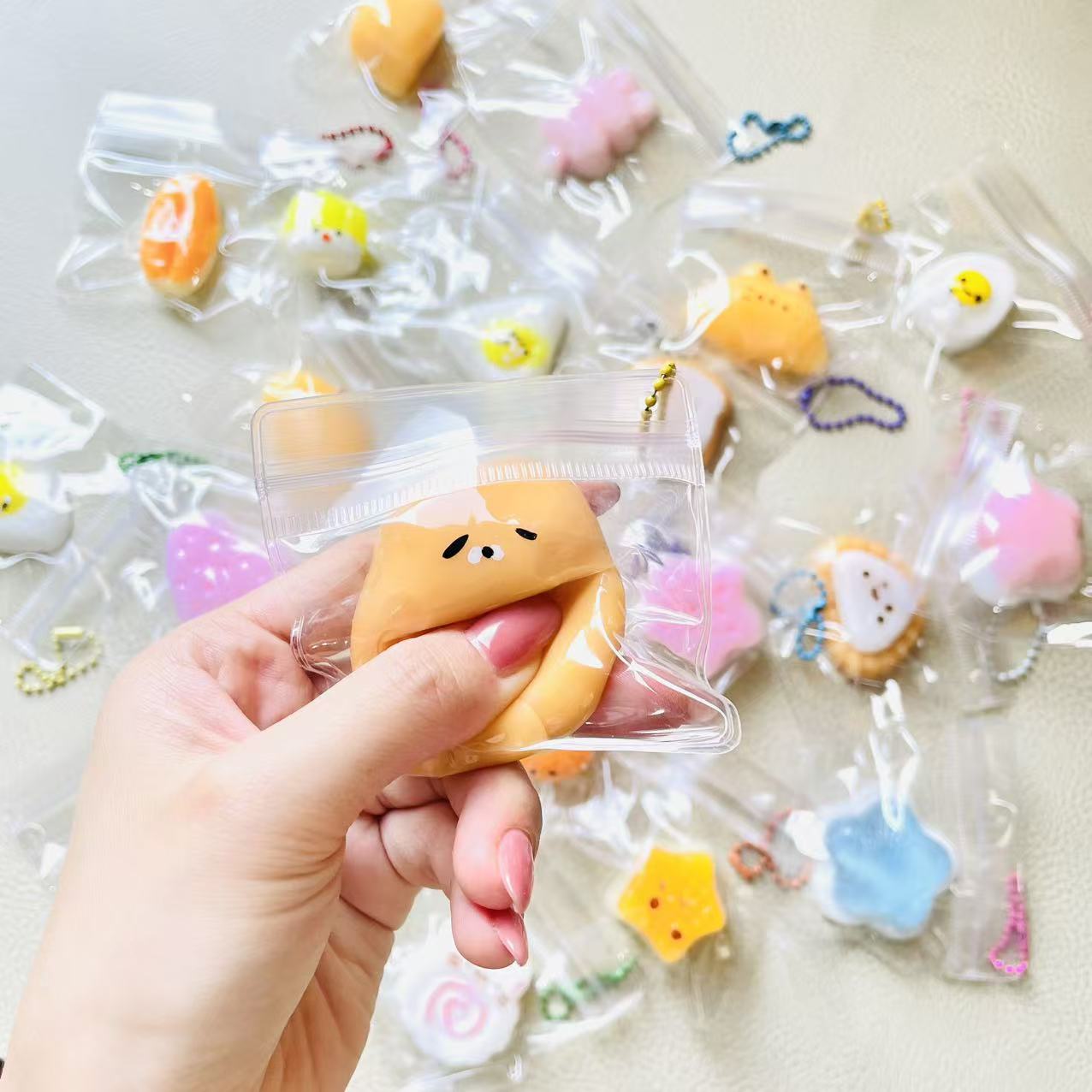 6/12/18/24pcs Cute Party Favor - Party Games Graduation 评论和价格